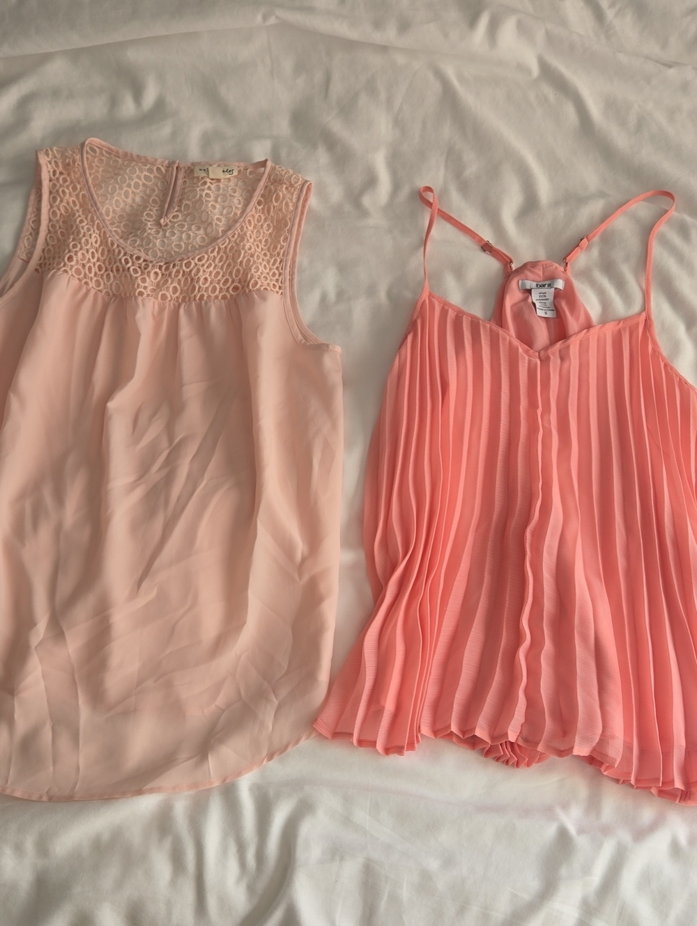 Lot Of 2 Women Cute Coral Pleated Spaghetti-Strap Cami And Tank Top